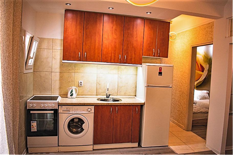Kassandrou Suite Hot Tub-Jakuzzi - 2 Bedrooms - Big Balcony - Center Tessalónica Exterior foto